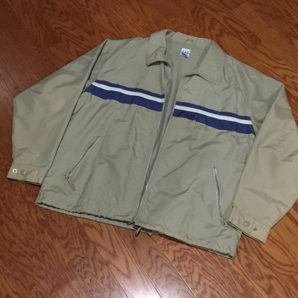 GAP Windbreaker Size Large
